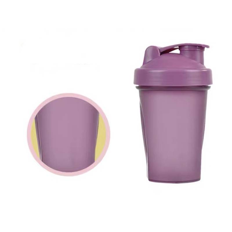 Dual-Opening Lid Design dual opening lid shaker bottle design