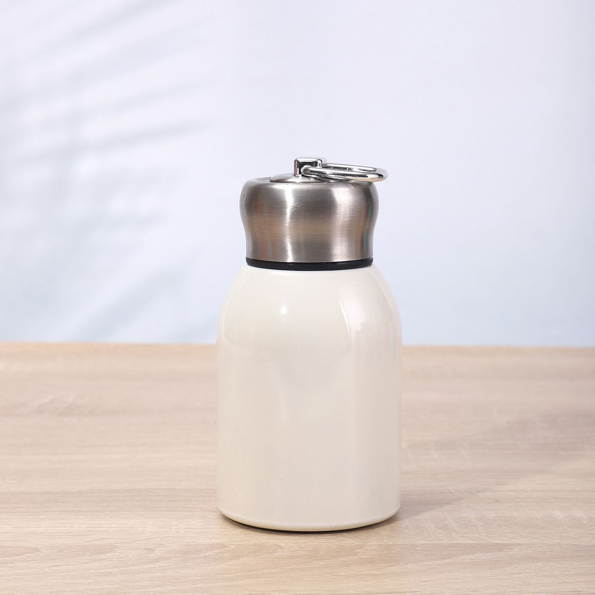 Mini thermos bottle with secure lid and logo printing for corporate and promotional gifts