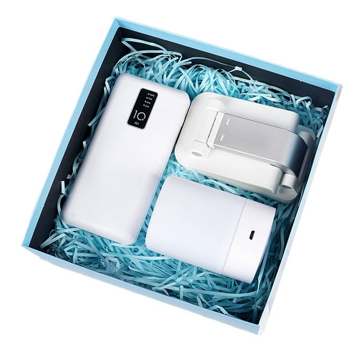 Branded curated corporate gift set Malaysia for events and giveaways