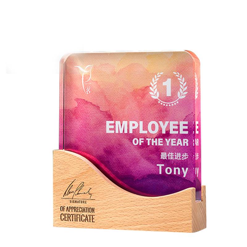 Custom Trophy Malaysia – personalized trophies supplier in Malaysia