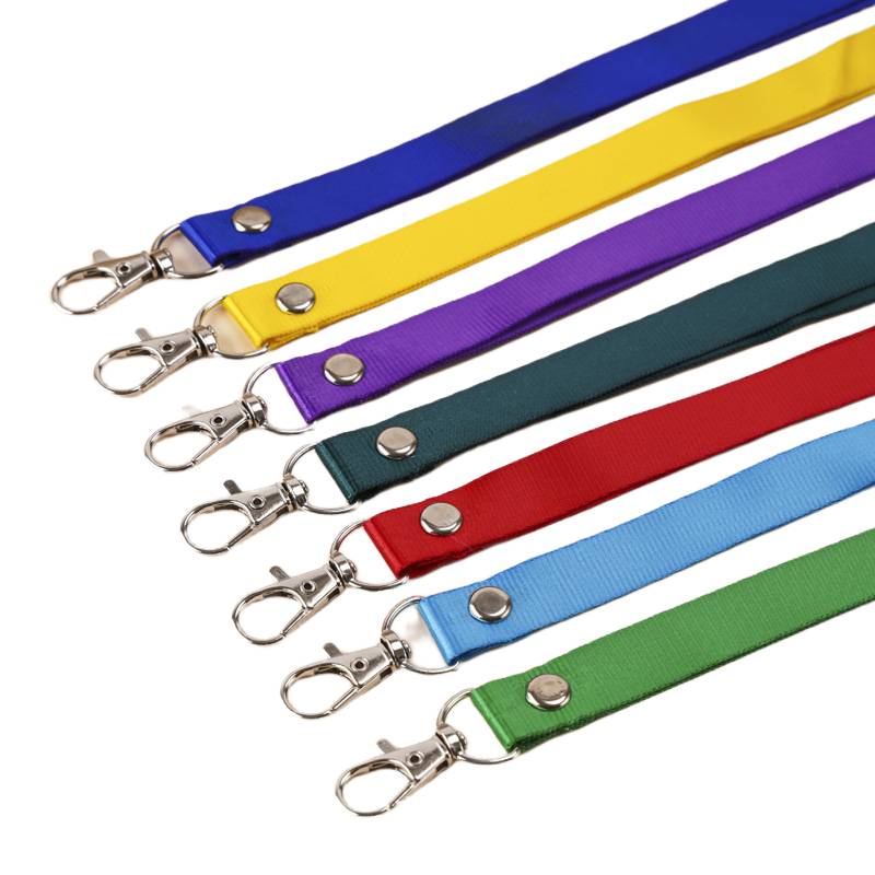 Custom nylon lanyard with company logo – professional lanyard printing Malaysia