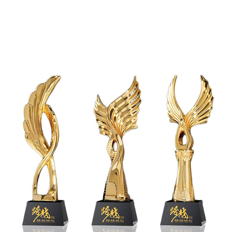 Custom Trophy Malaysia Printing – engraved glass and metal trophies