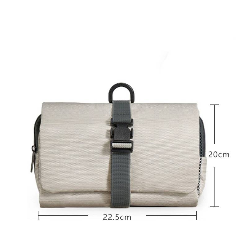 Wear-resistant travel toiletry bag