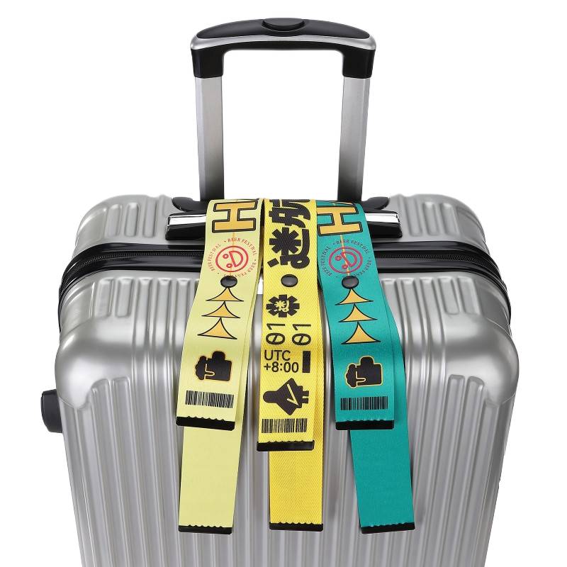 Easy-to-use luggage strap for group travel