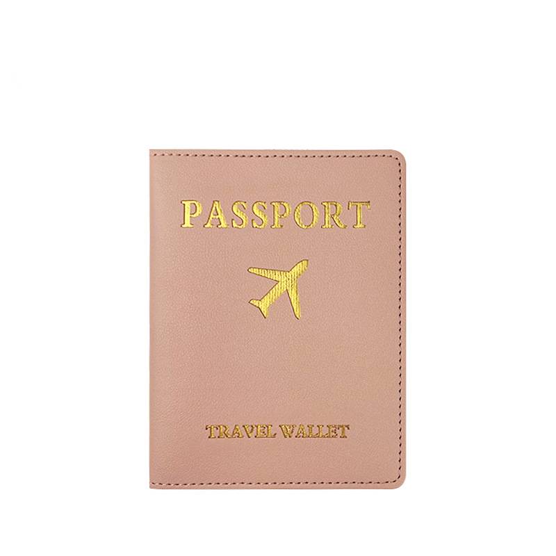 Practical passport holder for daily travel use