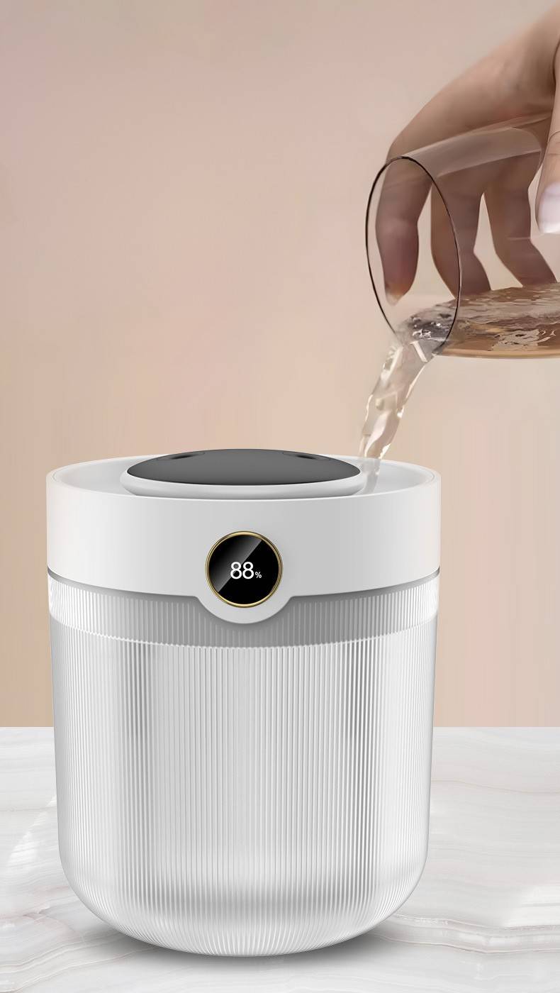 Air humidifier for personal and corporate use