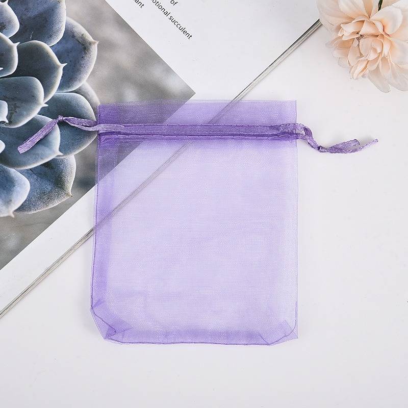 Light purple drawstring mesh pouch