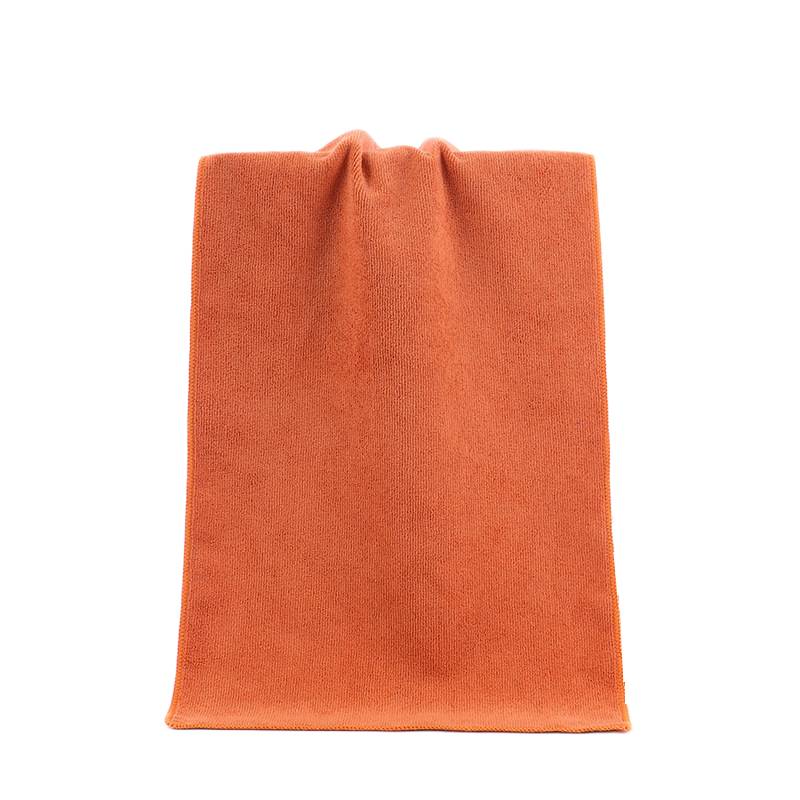 Large microfibre towel for beach or bath