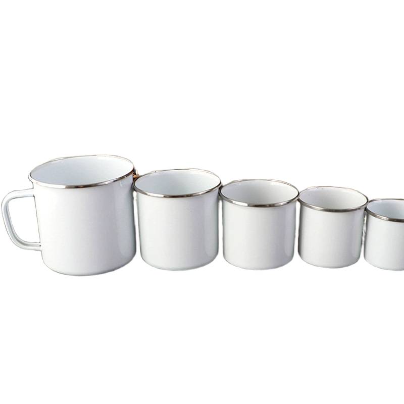 enamel mug with optional cap for convenience