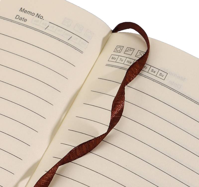 notebook bookmark feature in gift set