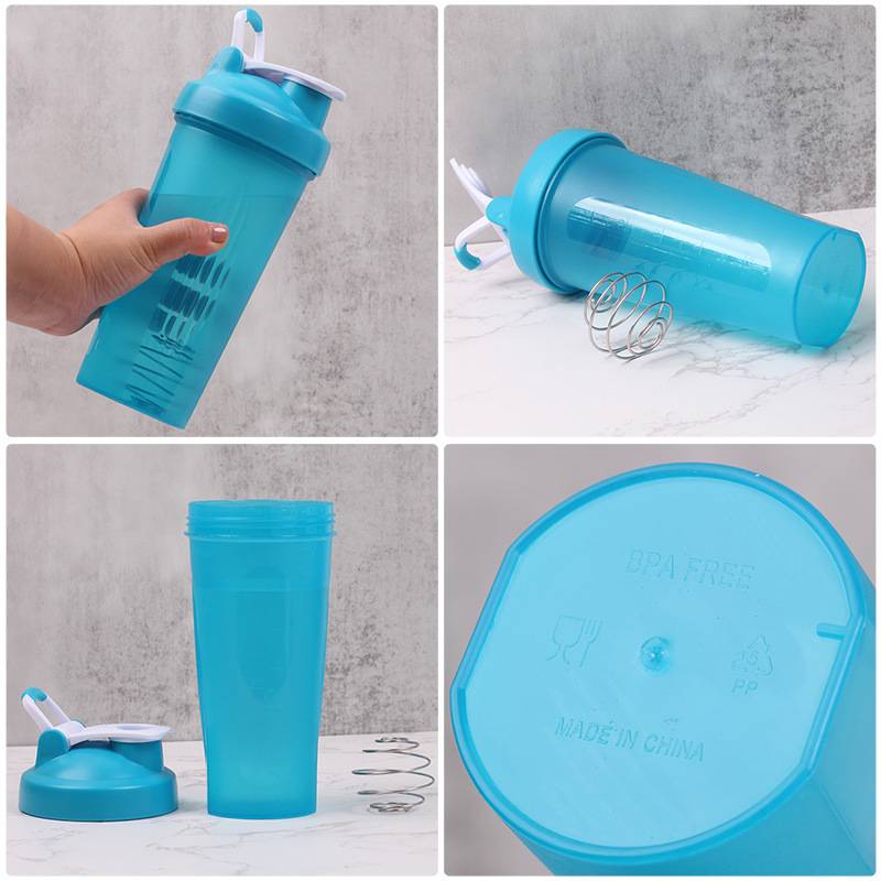 Built-In Carry Handle shaker bottle carry handle design
