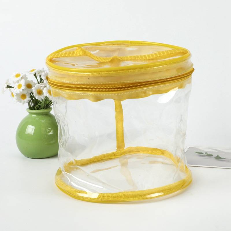 Travel Toiletry Round Pouch Round transparent pouch with toiletries