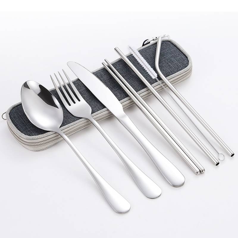 Cutlery Storage Pouch Portable zipper pouch for stainless steel cutlery set.