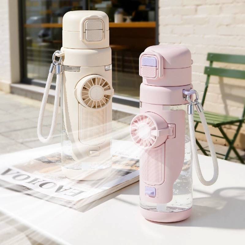 690ml sports bottle with detachable fan